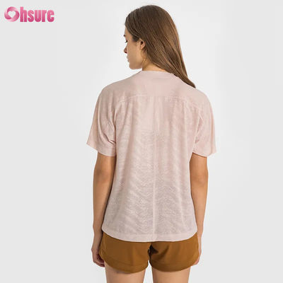 Оптовая настройка логотипа Быстросухие Дыхательные спортивные футболки Jacquard Фитнес короткий рукав Йога верхняя женщина короткая длина спортзал футболки