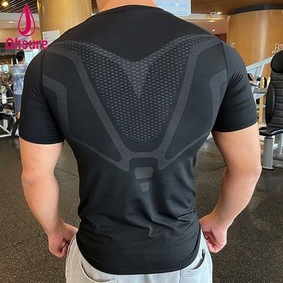Короткий рукав Тесное поглощение пота футболка оптом Custom Новый дизайн мужской спорт тренажерный зал Бег спортивный случайный ткань